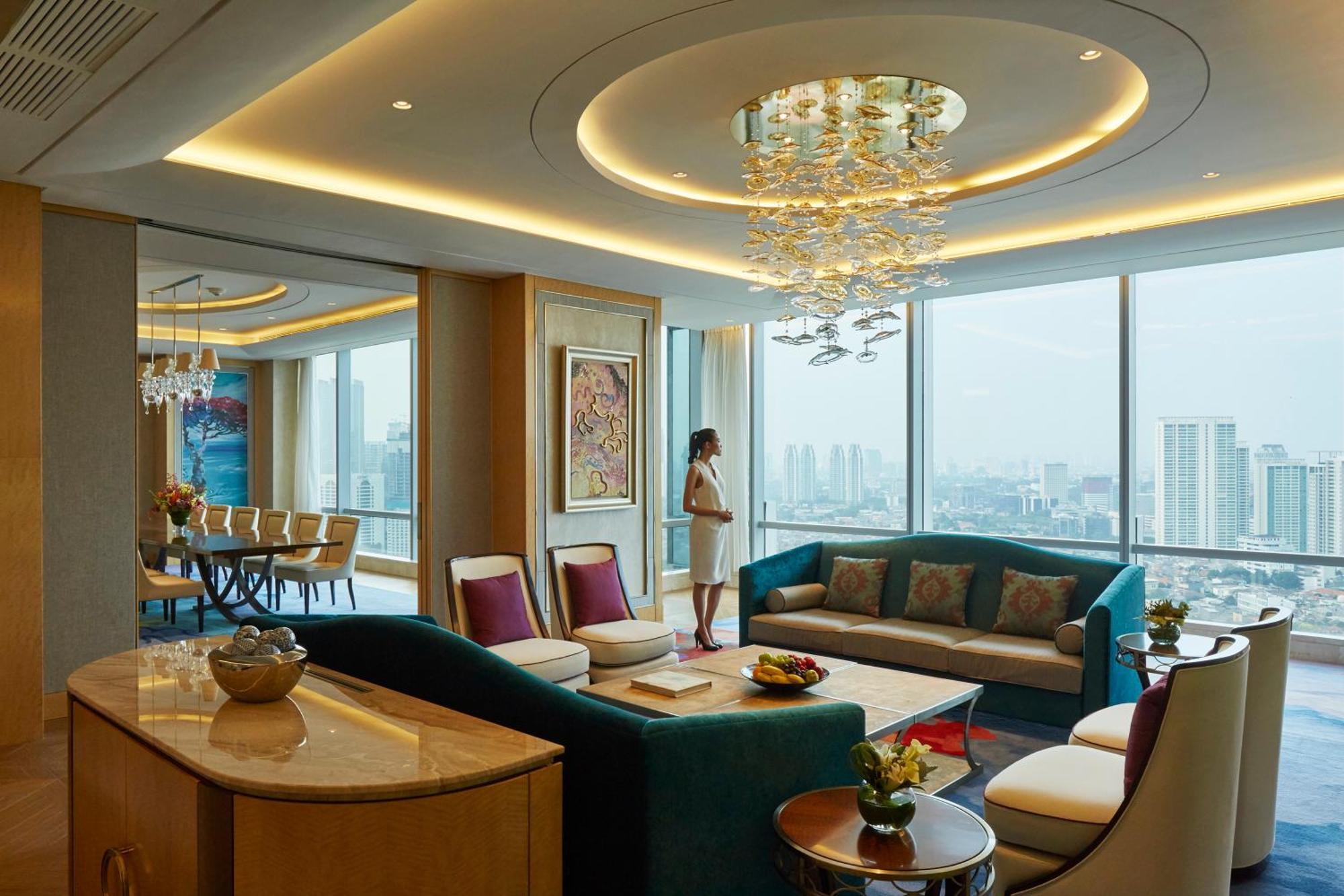 Raffles 5* Jakarta